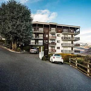 spacious-apartment-completely-renovated-by-an-architect.hotels-rhonealpes.com/
